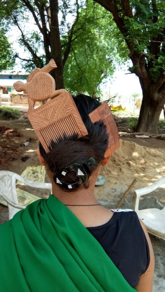 Combs Muria Tribe, Mushtak Khan, Sahapedia