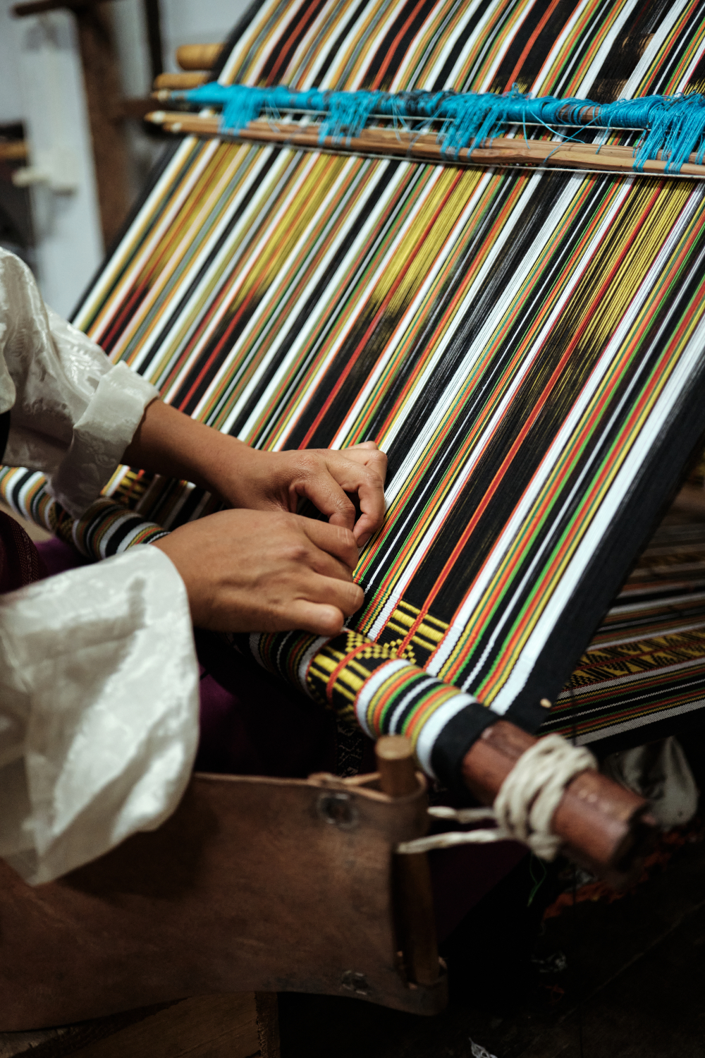 Weaving of the thara textile used to make the Dumpra, at the Directorate of Handicrafts and Handloom. (Picture Credits: Abhishek Anil.)