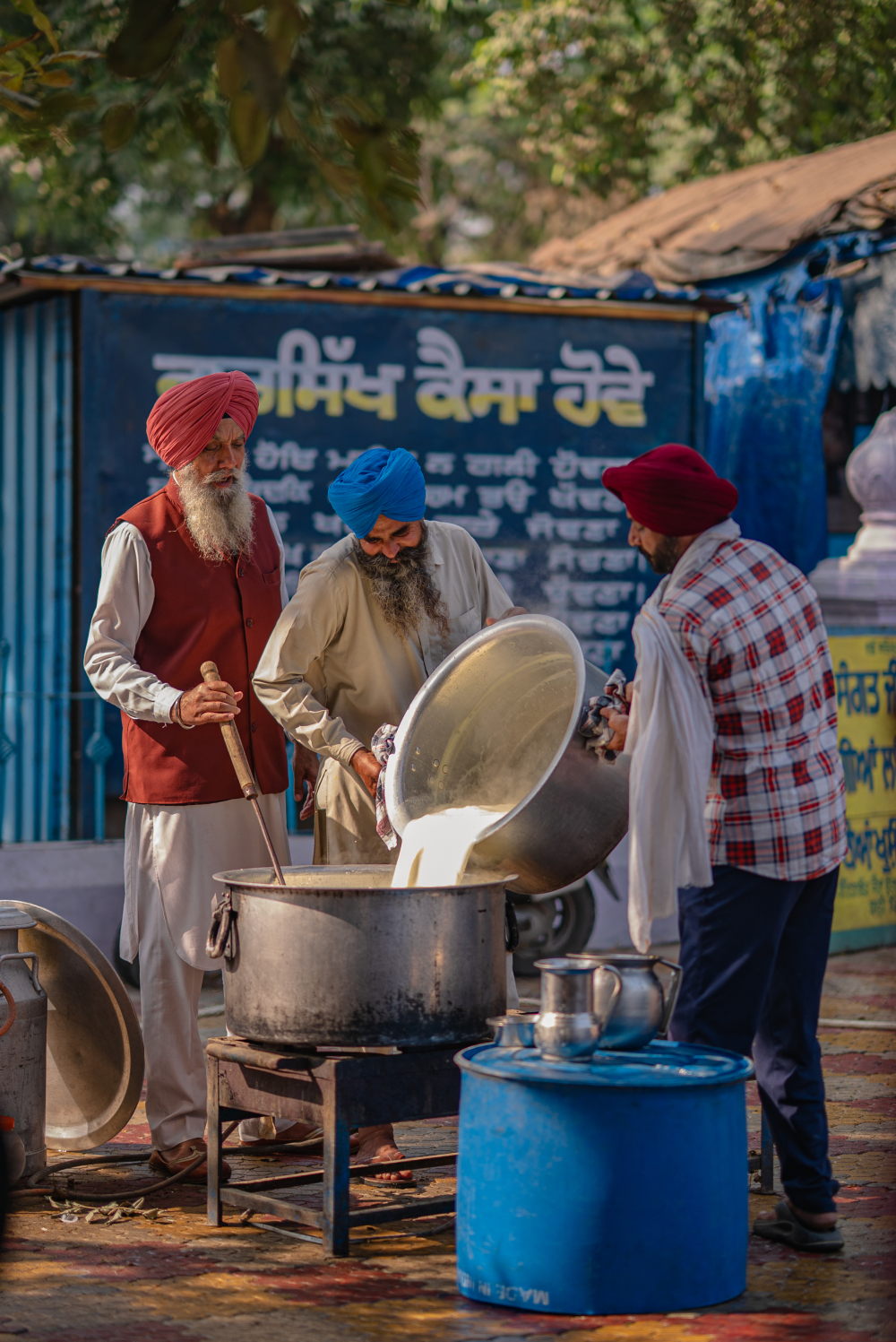 Generosity is embedded in Sikhi's values around langar (community kitchens) where cooking and eating are shared without prejudice. (Picture Credits: Meenal Upreti)