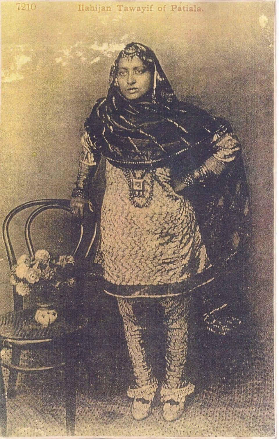 Photograph of a Patiala Punjabi woman (Ilahijan Tawayif) in phulkari, ca. 1900. (Picture Courtesy: Wikimedia Commons)