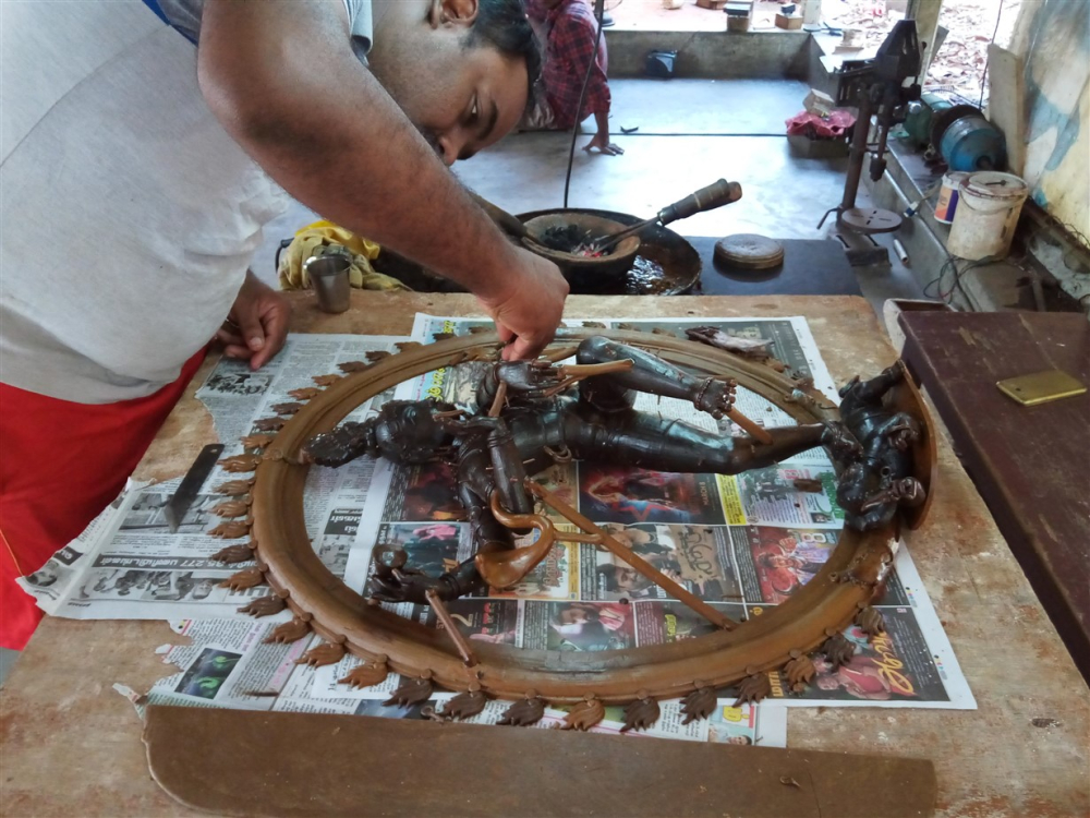 Creating a wax model. (Picture Credits: Vasanth K)