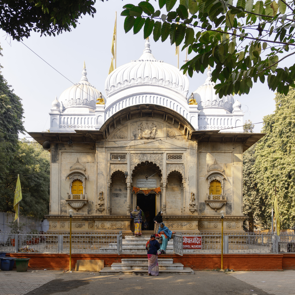 Facade of the Gopal Mandir. (Picture Credits: Pranjal Jain)