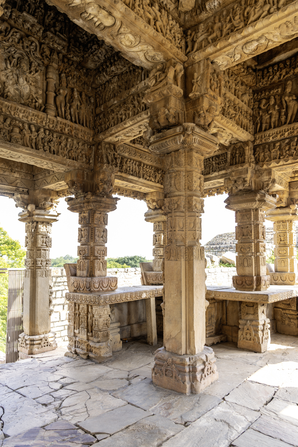 Sculptures inside Gadhi Padavli. (Picture Credits: Pranjal Jain)
