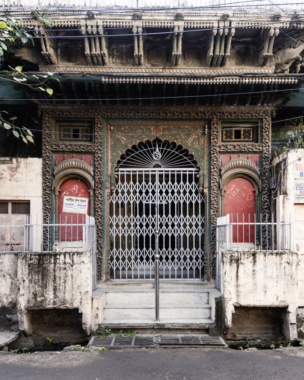 An old Jain temple in Dana Oli. (Picture Credits: Pranjal Jain)