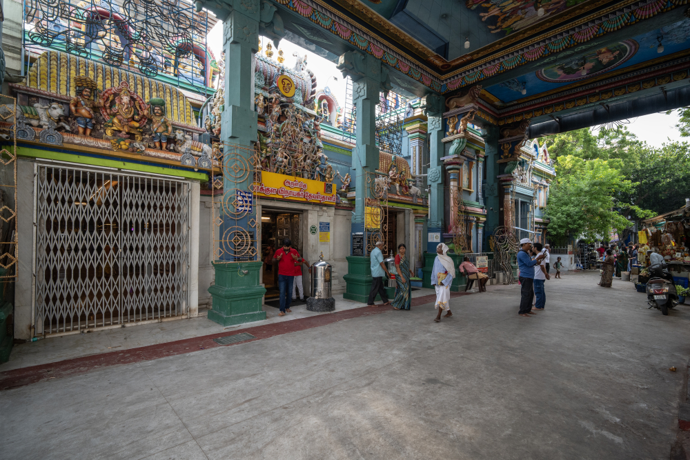 Ceiling mural depicting Lord Ganesha’s marriage with Riddhi and Siddhi, daughters of Lord Brahma, at the historic Manakula Vinayagar Temple, Puducherry. (Picture Credits: Joseph Rahul)