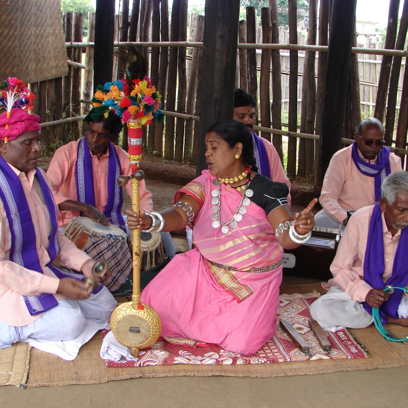 Pandvani Performer Prabha Yadav and Mandali