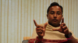 Embedded thumbnail for Muslin Jamdani: In Conversation with Rajib Debnath