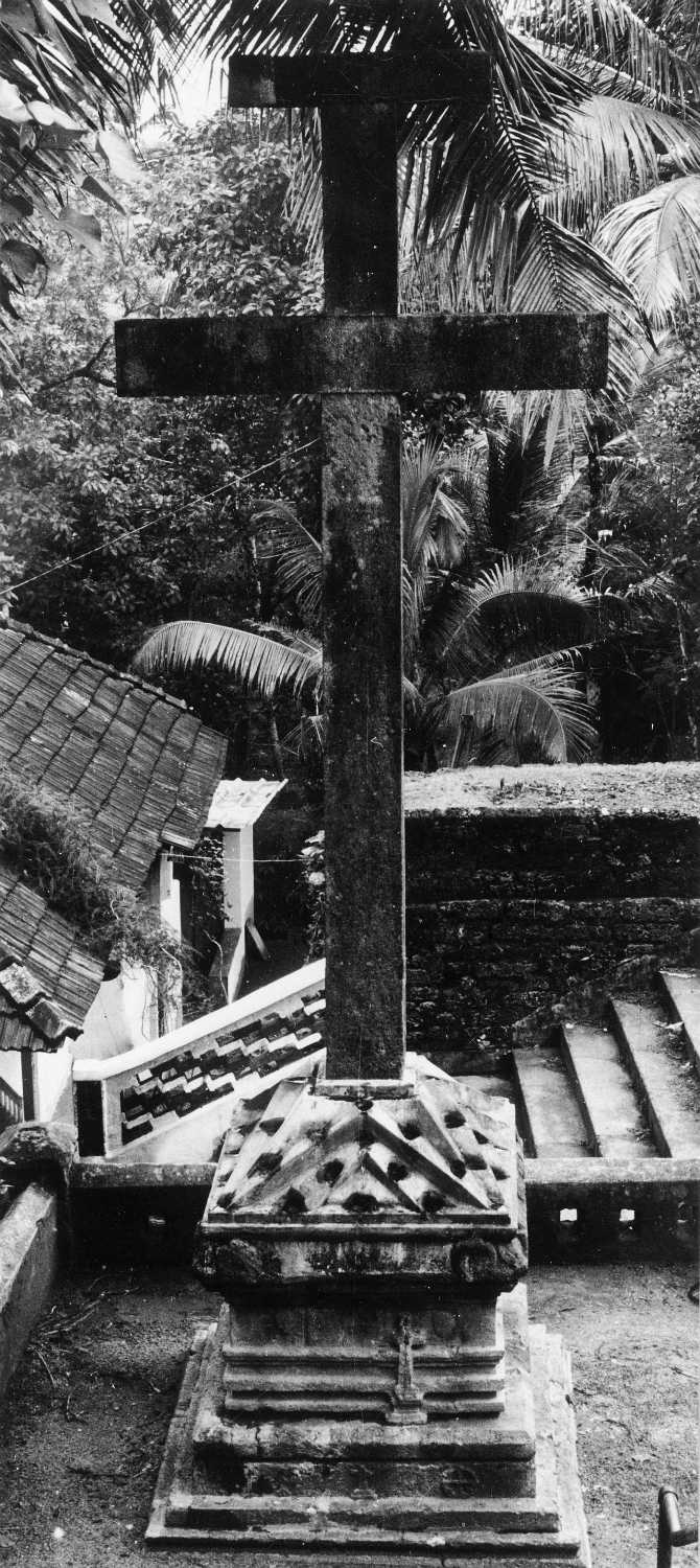 Stone Crosses Sahapedia