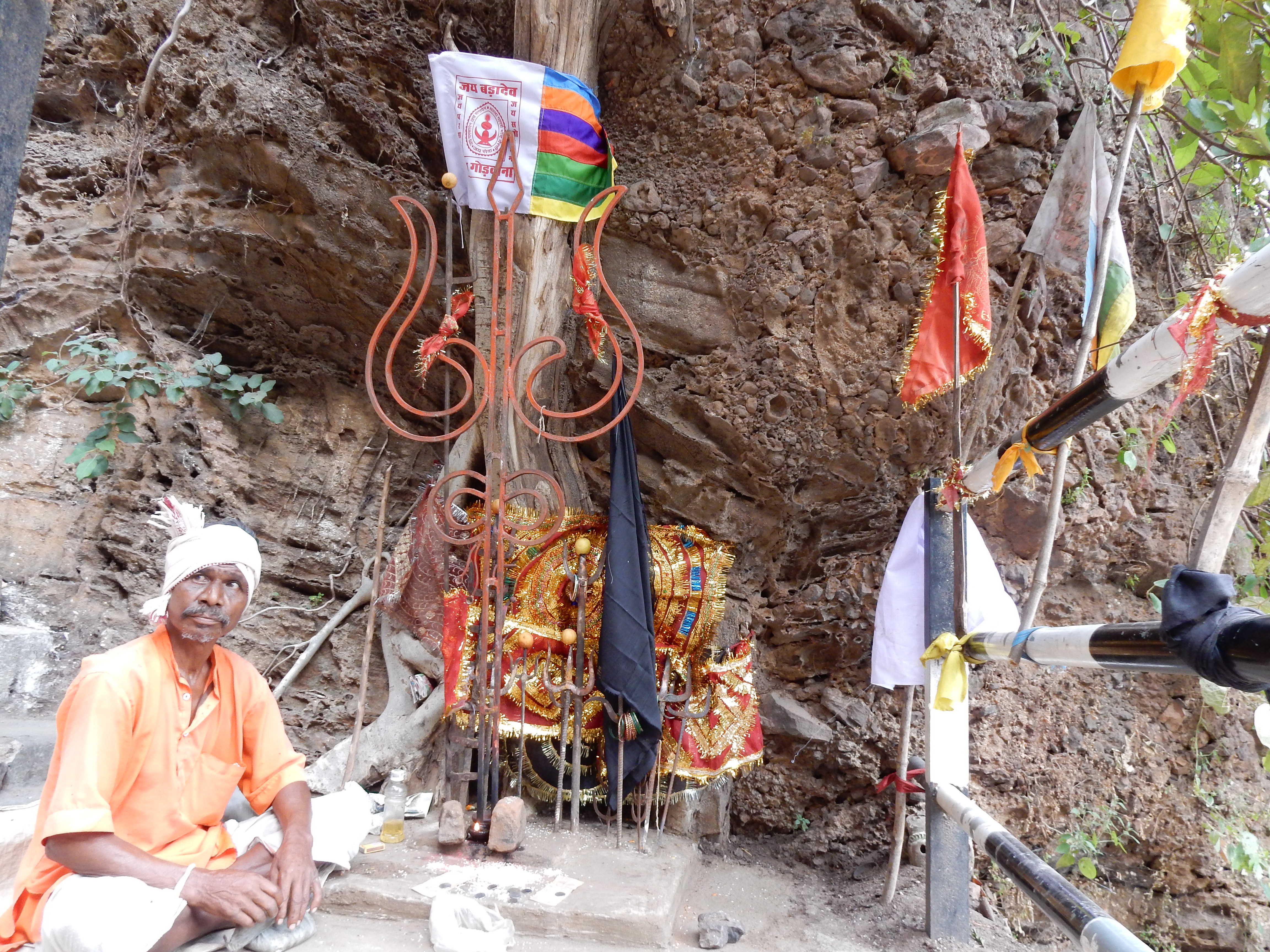 Kali Kankali Shrine of Kachargarh: A Gondi Pilgrimage Site | Sahapedia