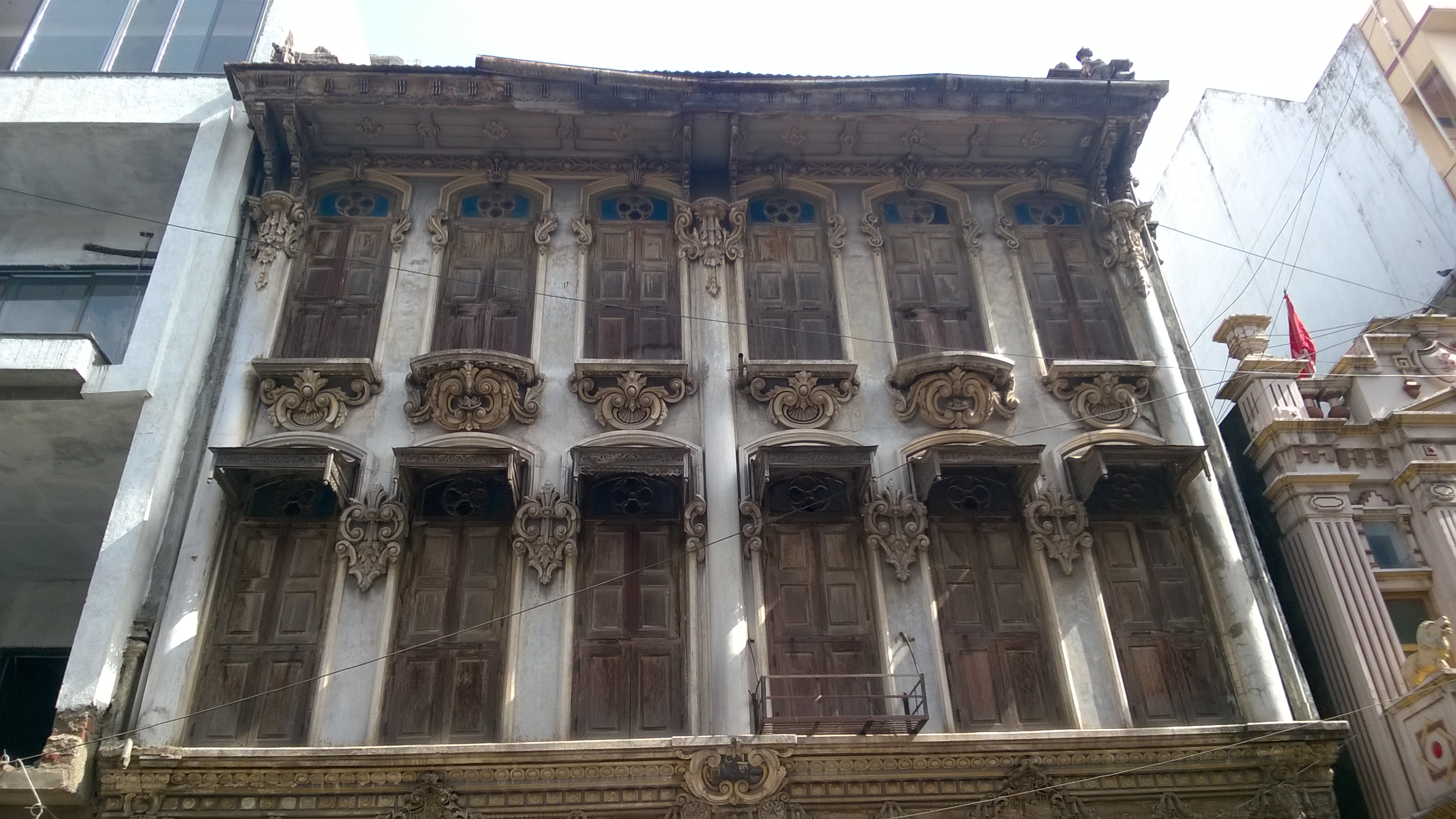The Architecture of Houses in the Motichhipwad Locality, Old Surat