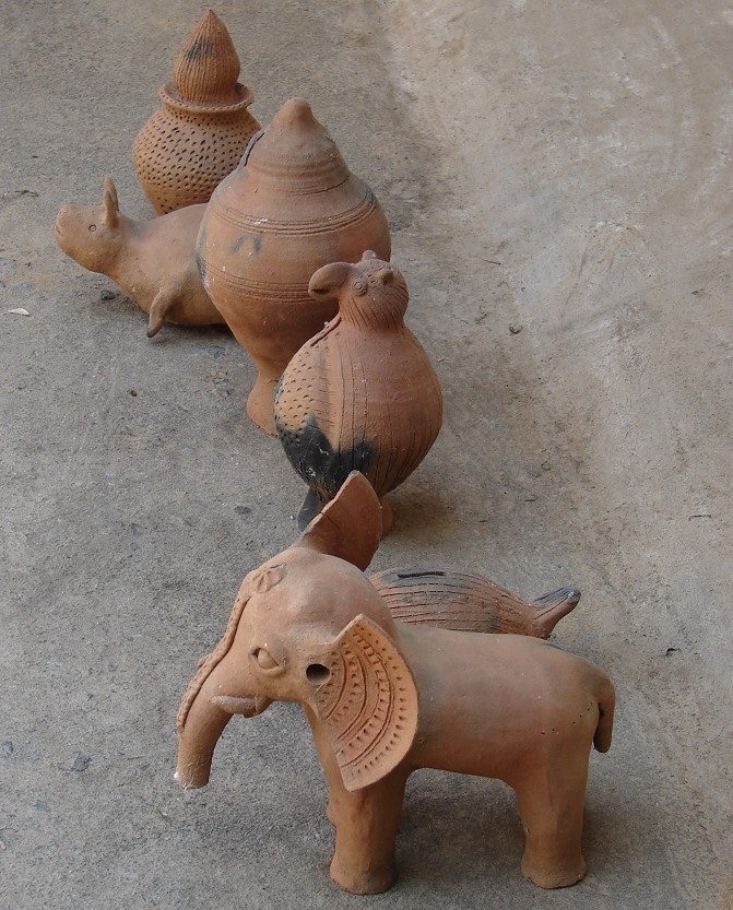 terracotta figurines 