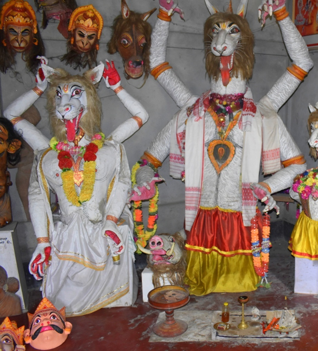 Fig 3: Lutukori mukha (left) and bor mukha (right) of Narasimha. Courtsey: Akhyai Jyoti Mahanta