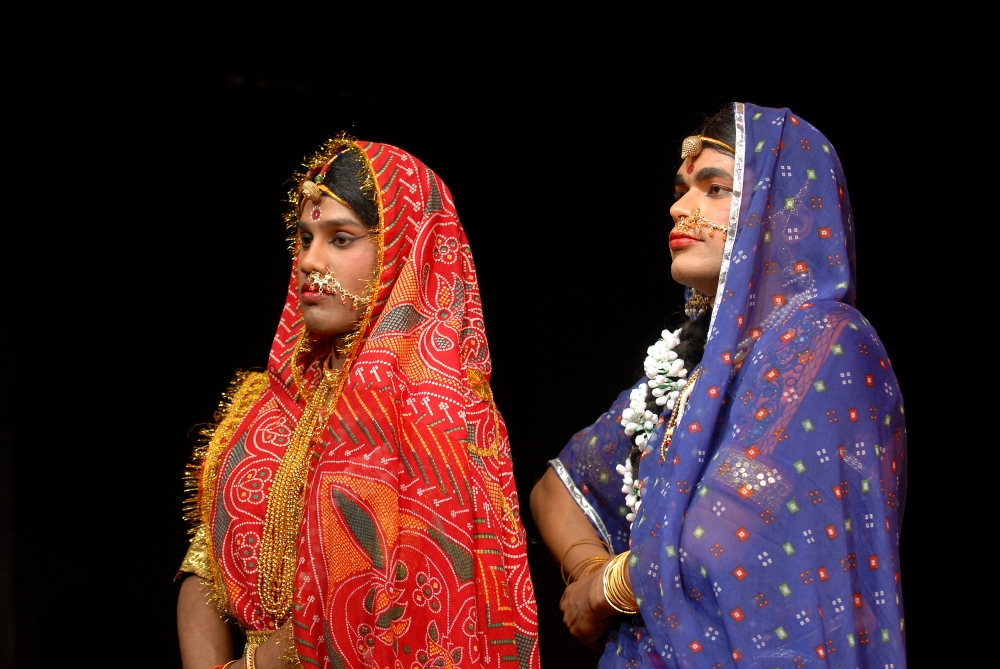 Fig. 2: In the play Chandrakala-Surajkaran, male performers are perfectly imbibing the expressions and body language of the female characters they represent (Courtesy: Mitali Trivedi)