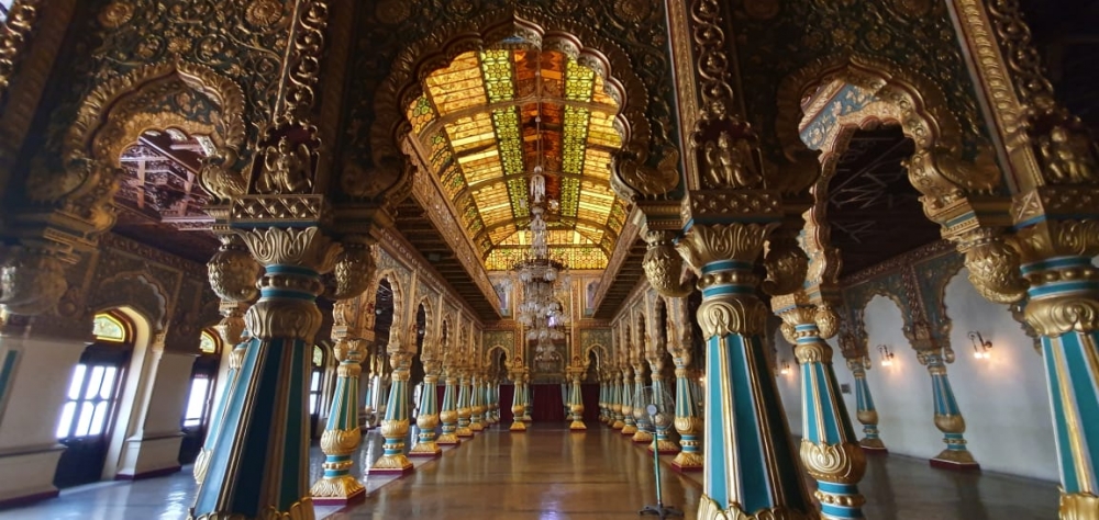 mysore palace, mysore palace architecture, mysore palace offbeat things, Photo Courtesy: Wikimedia Commons