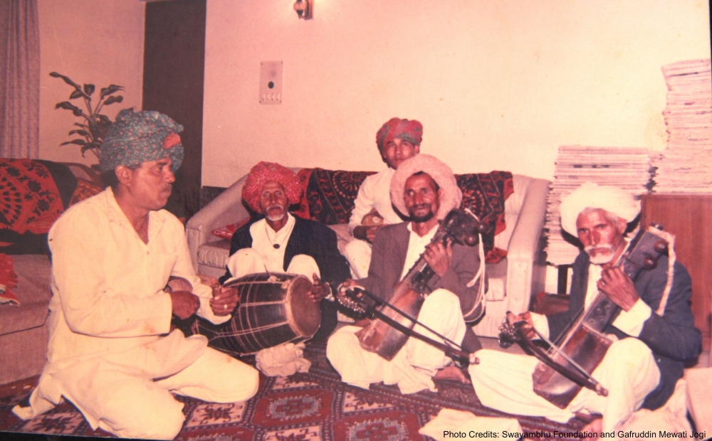 Fig. 1: A performance of Pandun ka kada at the Sangeet Natak Akademi, New Delhi, 1982 (Courtesy: Garima Raghuvanshy)