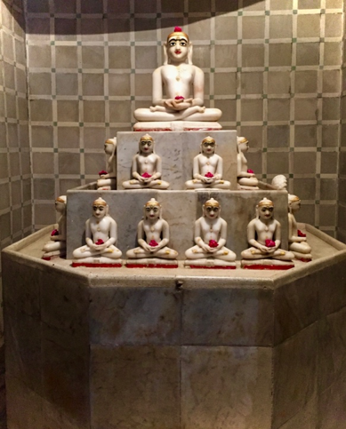  Fig. 4: Jina Chauvisi altarpiece, Sawonliya Pareshnath temple, Azimganj. (Courtesy: Mrinalini Sil)