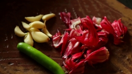 Embedded thumbnail for Sarguja Rasoi: Pej (rice gruel) and Lakda flower chutney